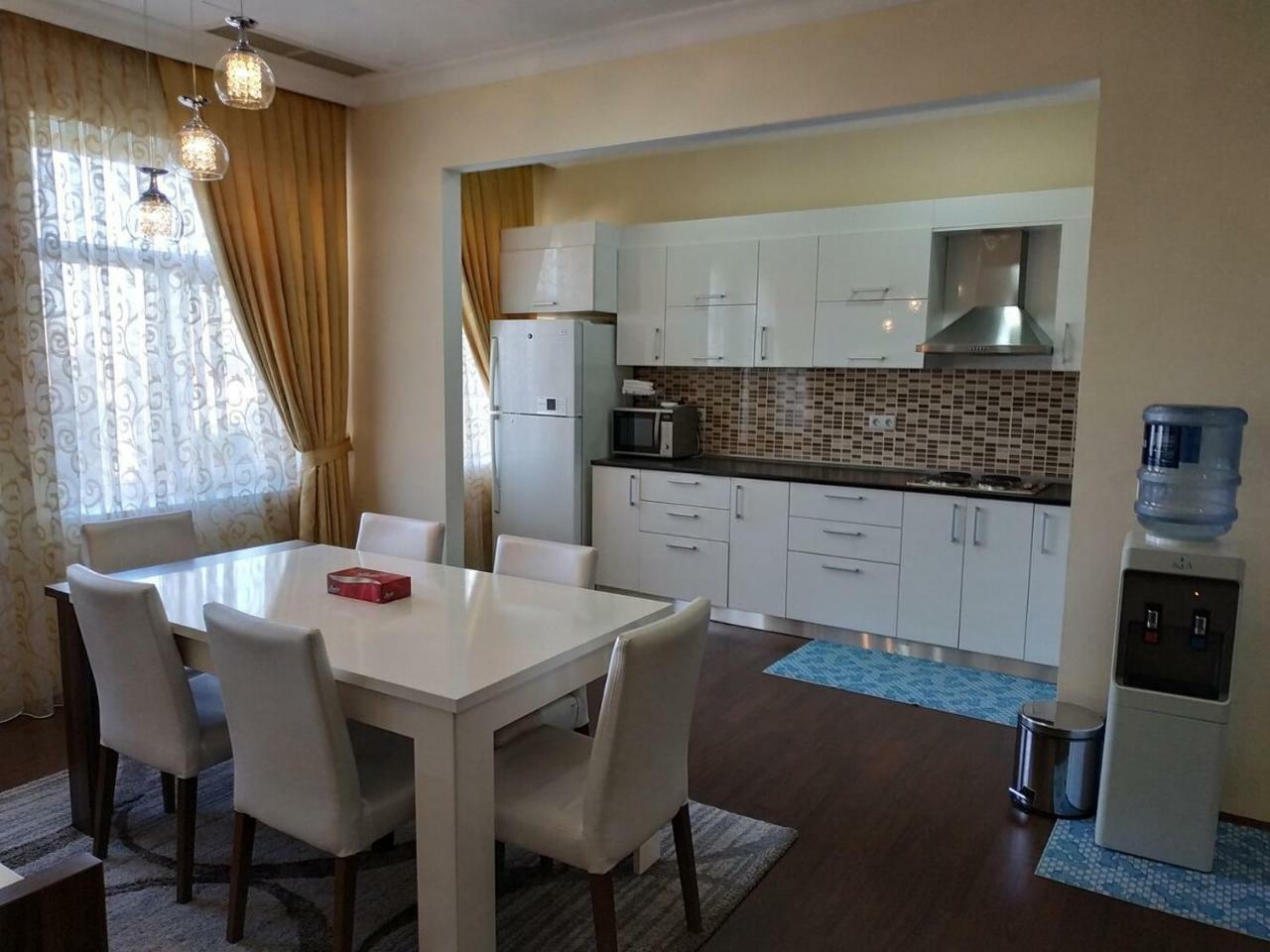 באקו City Mansion Aparthotel מראה חיצוני תמונה
