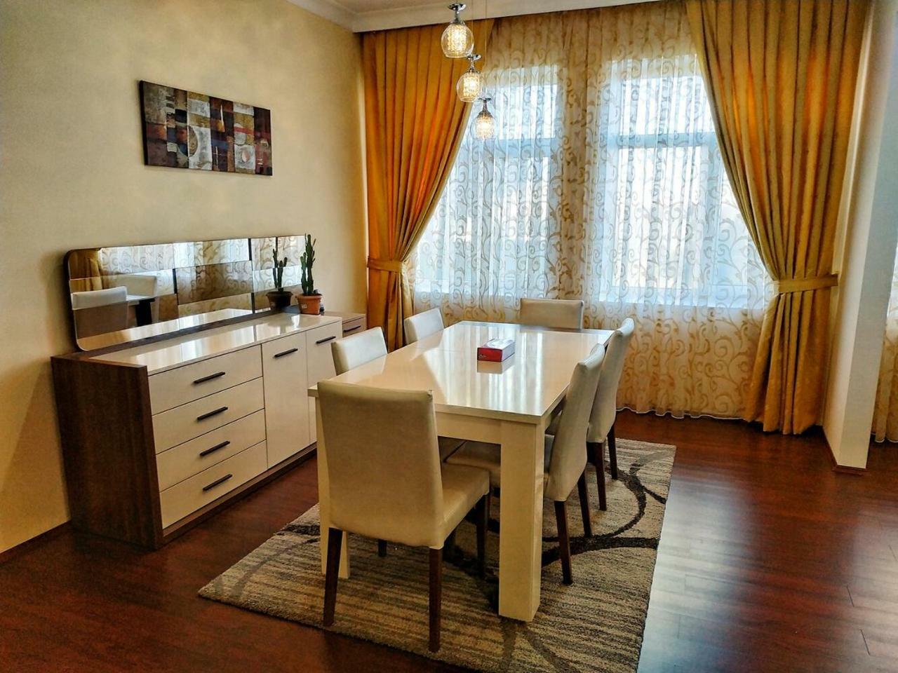 באקו City Mansion Aparthotel מראה חיצוני תמונה