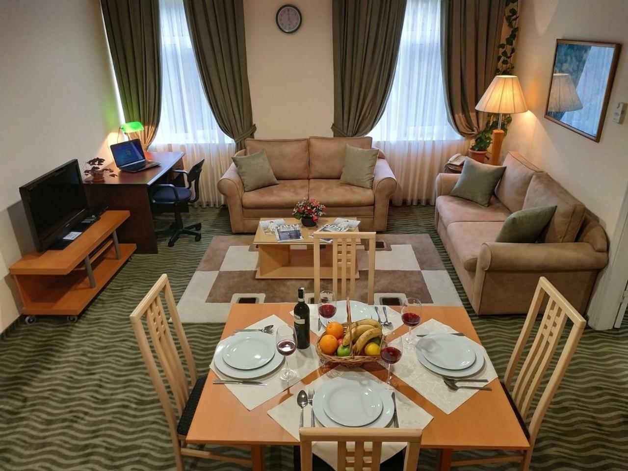 באקו City Mansion Aparthotel מראה חיצוני תמונה